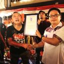  PENGHARGAAN DIBERIKAN OLEH BAPAK HALIM
