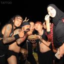  MERAYAKAN