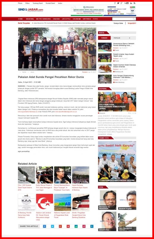 PAKAIAN ADAT SUNDA PANGSI PECAHKAN REKOR DUNIA